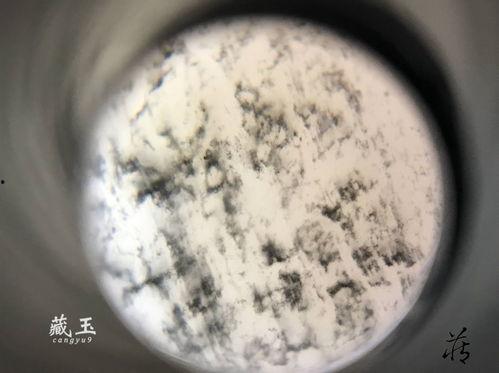 玉石放大镜下看俄料烧皮,俄料烧皮在放大镜下的奥秘解析