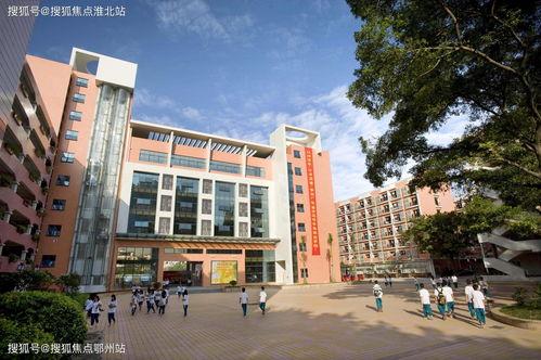 池州学院有瓜吃,瓜果飘香，学子共享校园美好时光