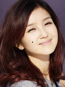 圆脸的明星的照片