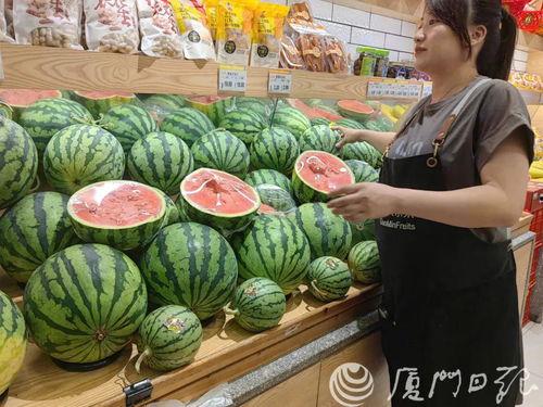 今日有瓜吃,跟随“有瓜吃”探寻娱乐圈最新动态