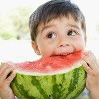 吃瓜情侣头像小孩,吃瓜情侣头像小孩的童年回忆